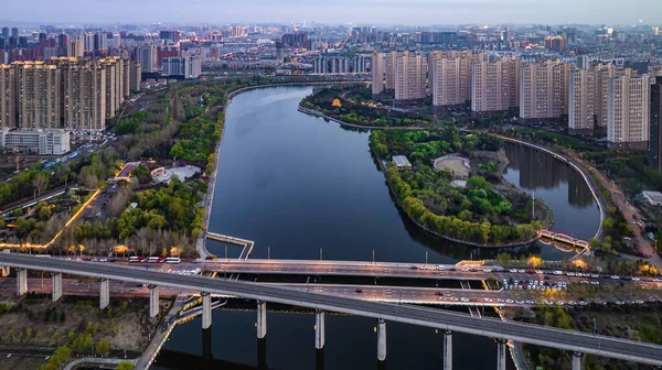 Paisaje Edificios Largo Del Río Yitong Changchun China — Foto de Stock