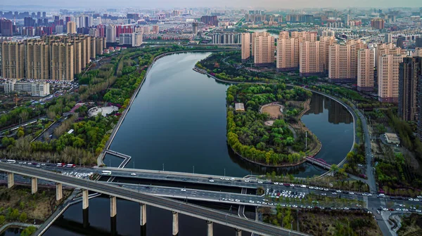 Пейзаж Зданий Вдоль Реки Итонг Чанчуне Китай Лицензионные Стоковые Изображения