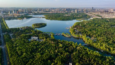 Nanhu Park 'ın Changchun, Çin' deki manzarası.