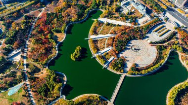 Changchun, Çin 'in sonbahar kentsel manzarası