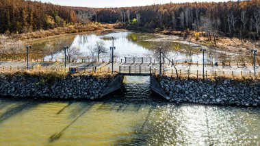 Jingyuetan Ulusal Orman Parkı, Changchun, Çin sonbahar manzarası