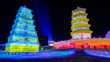 5. Çin Changchun Buzu ve Kar Yeni Dünya Buz Heykeli ve Mimari Peyzaj