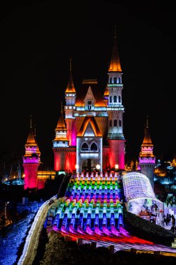 5. Çin Changchun Buzu ve Kar Xintiandi Kalesi ve Aydınlatma Alanı