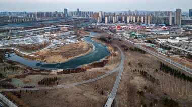 Nanxi Wetland Park manzarası Changchun, Çin 'de ilkbaharın başında