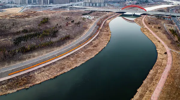Nanxi Wetland Park manzarası Changchun, Çin 'de ilkbaharın başında