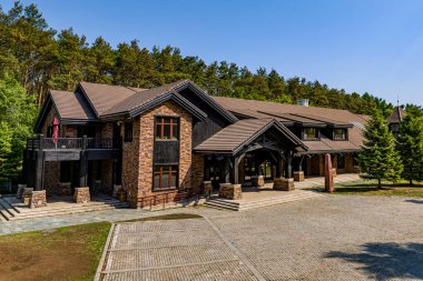 Jingyuetan Ulusal Orman Parkı 'ndaki Vasa Müzesi manzarası, Changchun, Yazın Çin