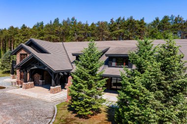 Jingyuetan Ulusal Orman Parkı 'ndaki Vasa Müzesi manzarası, Changchun, Yazın Çin