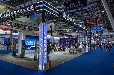 10 Haziran 2025 'te Changchun, Çin' de Changchun Uluslararası Optoelektronik Fuarı açıldı..