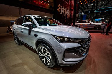 14 Temmuz 2025 'te Changchun, Çin' de 22. Changchun Uluslararası Otomobil Fuarı birçok ünlü arabayla düzenlendi ve birçok marka yeni modeller piyasaya sürdü..