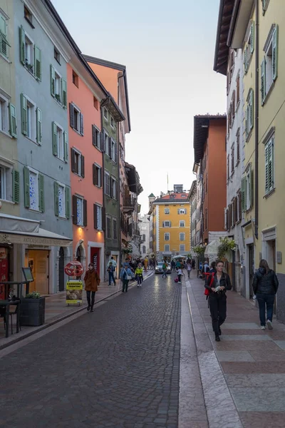 Trento Itália Outubro 2022 Vista Rua Cidade Velha Trento Capital — Fotografia de Stock