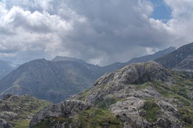 Deniz Alpleri sıradağları, Güney Fransa