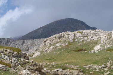 Tanaro Vadisi, Marguareis Massif Doğal Parkı, İtalya ve Fransa arasındaki sınır.