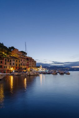 Portofino 'nun gece sahnesi, İtalyan Rivierası