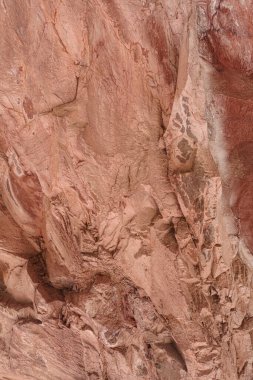 Kırmızı demir oksit kayalarının doğal taş dokusu