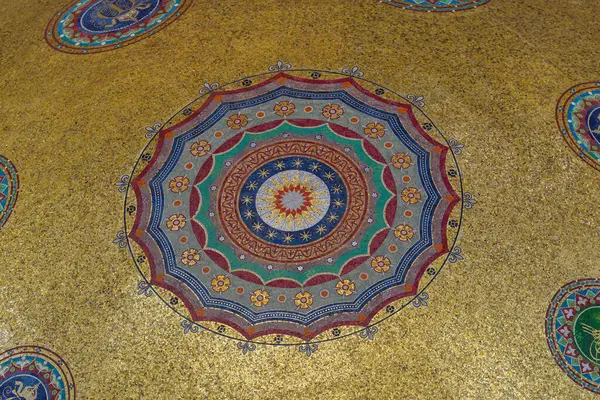 Hippodrom, İstanbul, Türkiye 'deki Neo Bizans Alman Çeşmesi' nin yakın ayrıntıları