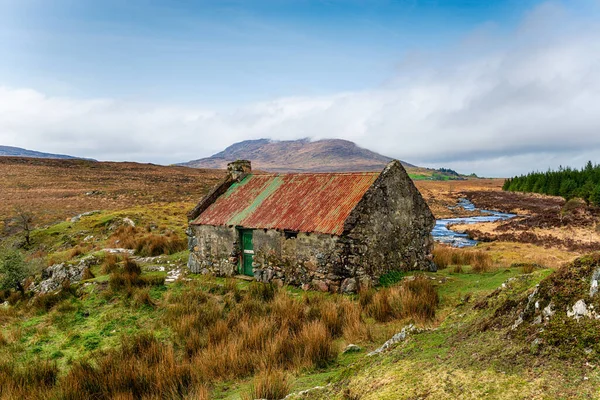Stará Chata Rezavou Střechou Maam Cross Národním Parku Connemara Galway — Stock fotografie