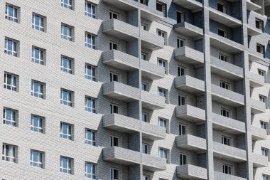 Serenity 'nin Altındaki Gökyüzü: Yukarda Yaşamın Parıltılarını Sunan Çağdaş Çok Katlı Bir Cennet.!