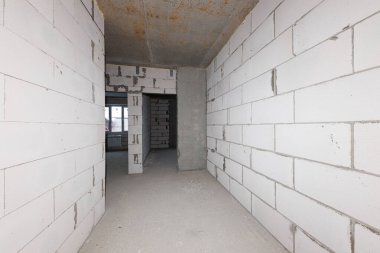 Potansiyel A Ham Koridorun Yankıları Beton Rüyalarda Örüldü!