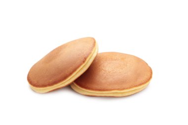 Beyaz arka planda iki lezzetli krep. Üst görünüm