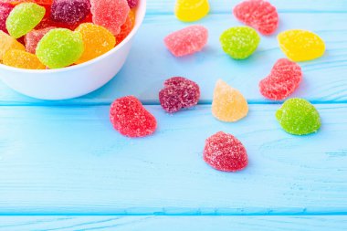 Tatlı tatlı. Renkli marmelat şekeri. Gıda arkaplan üst görünümü