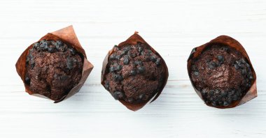 Tatlı çikolatalı kek (cupcake). En iyi görüntü fotoğrafçılığı