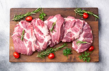 Çiğ domuz eti. En iyi görüntü fotoğrafçılığı