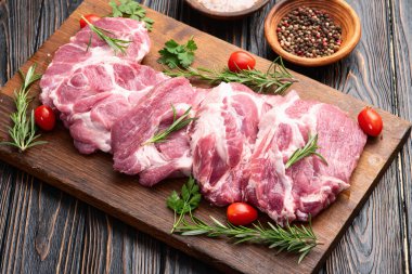 Çiğ domuz eti. En iyi görüntü fotoğrafçılığı