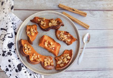 Kavrulmuş Balkabağı Cevizli Dilimler