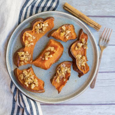 Kavrulmuş Balkabağı Cevizli Dilimler