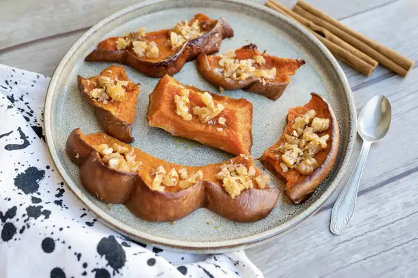 Kavrulmuş Balkabağı Cevizli Dilimler