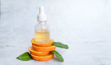 Portakal meyveli C vitamini.