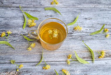 Bir bardak ıhlamur çayı. 