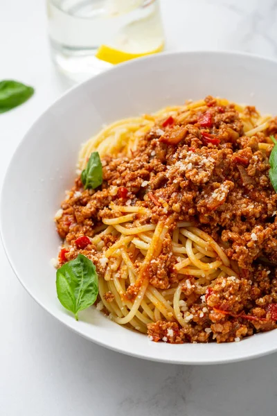 Close Espaguete Prato Italiano Bolonhesa Tigela — Fotografia de Stock