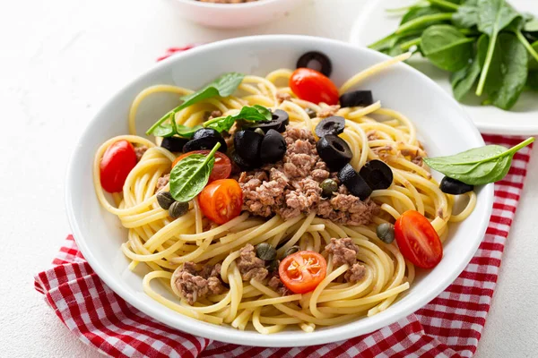Close Canned Tuna Spaghetti Bowl Food — Stock Photo, Image
