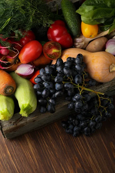 Čerstvá Organická Zelenina Výše Dřevěného Pozadí Jídlo Top View — Stock fotografie