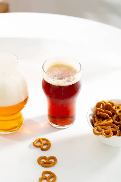 Two Glasses Beer Light Table Background — Stock Photo, Image