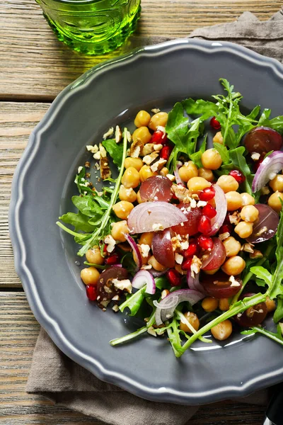 Çıtır Vejetaryen Salatası Tavuklu Bezelye — Stok fotoğraf