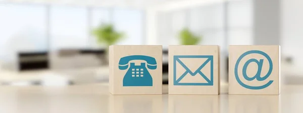 Dřevěná Krychle Nebo Box Telefon Obálka Dopis Mailové Symboly Řadě — Stock fotografie