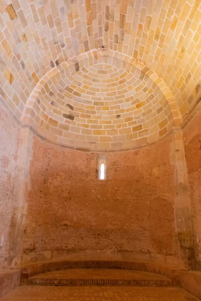 Interior Stone Apse Romanesque Catholic Church — Stock Photo, Image