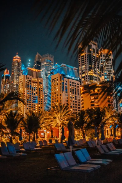 迪拜市区夜景 阿联酋 美丽的现代建筑 明亮的灯光 奢华的旅游和旅游 — 图库照片
