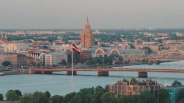Old Riga, Riga Letonya başkentin tarihi merkez havadan görünümü