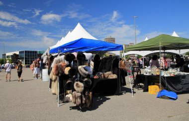 Toronto, Kanada 'daki Antika Fuarı, 6 Ağustos 2023