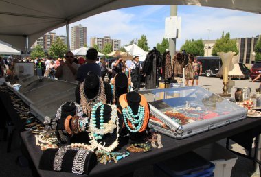 Toronto, Kanada 'daki Antika Fuarı, 6 Ağustos 2023