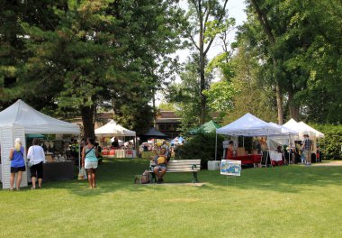 29 Temmuz 2012 'de Toronto, Kanada' daki Guild Park 'ta Sanat Festivali.