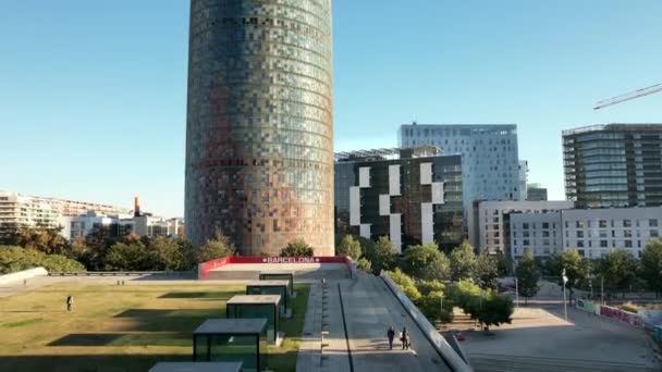 Blick Auf Torre Glories Berühmten Wolkenkratzer Futuristische Architektur Torre Agbar — Stockvideo