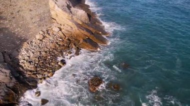 Imperia, İtalya 'nın nefes kesen hava manzaraları Aşıkların Yürüyüşü' nü ve çarpıcı sahil şeridini gösteriyor. Seyahat, içerik, bu görüntü Akdeniz cazibesinin özünü yakalar.