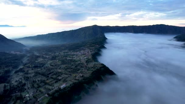 Aerial View Mount Bromo Een Actieve Vulkaan Onderdeel Van Het — Stockvideo