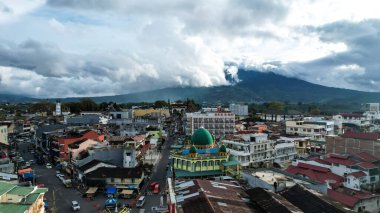 Aerial view of This bridge has a length of 90 metres and width of 3.8 metres connecting the fortress of Fort De Kock and Bukittinggi Zoo. Limpapeh bridge. Bukittinggi, Indonesia, January 25, 2023