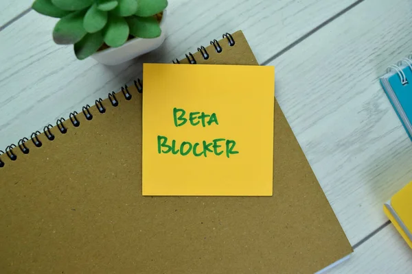 Concept Beta Blocker Write Sticky Notes Isolated Wooden Table — Stock Photo, Image