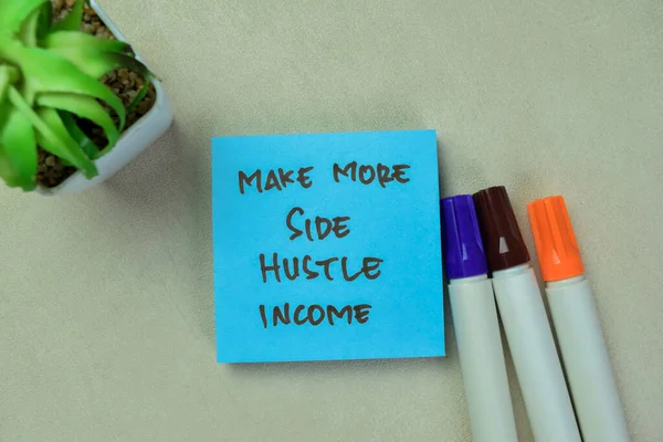 Concepto Make More Side Hustle Income Escribe Notas Adhesivas Aisladas — Foto de Stock